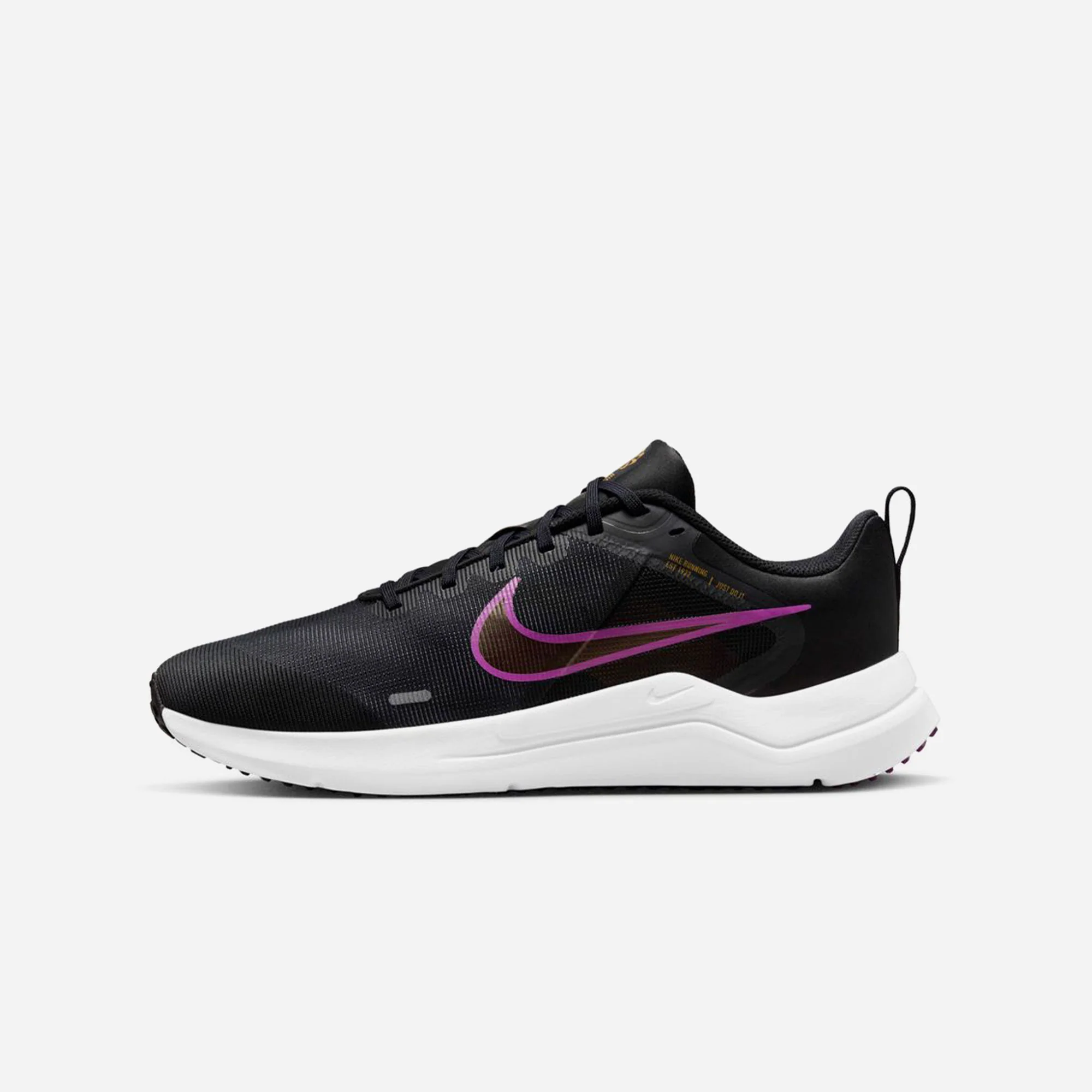 https://shoes.themedemo.site/Nike Downshifter 12